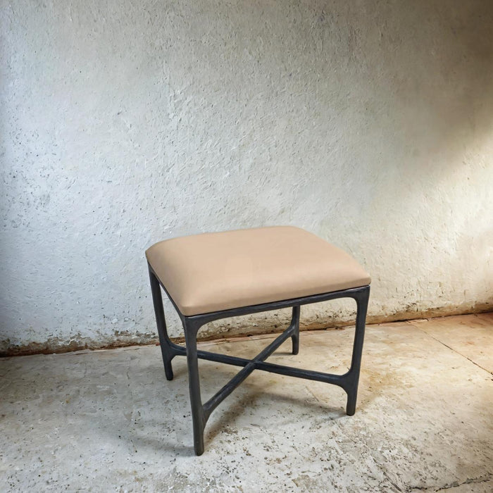 Sculptura Stool