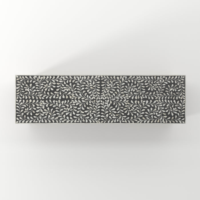 Lyndas TV Console - ipse ipsa ipsum